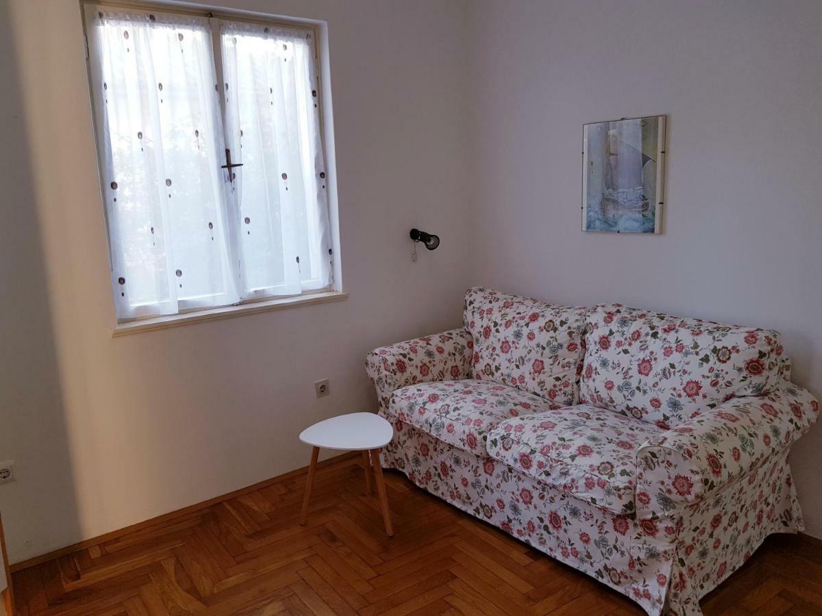 Mare Azzurro Apartments Пула Екстериор снимка